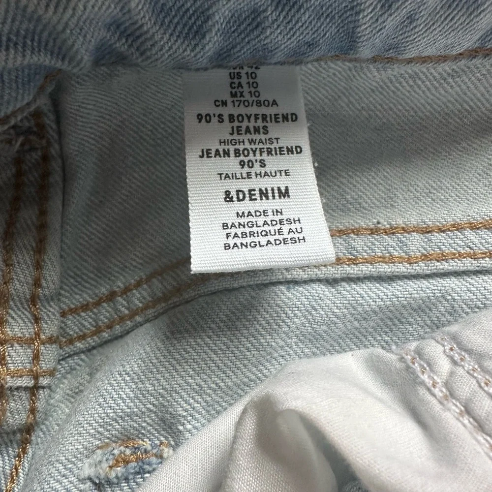 H&M Women’s Light Wash 90’s Boyfriend Jeans, Size: 10 - Picture 4 of 5